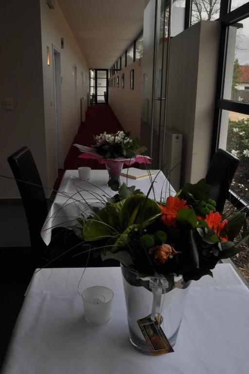 Hotel Boomgaard Lanaken Eksteriør billede
