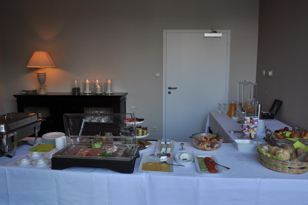 Hotel Boomgaard Lanaken Eksteriør billede